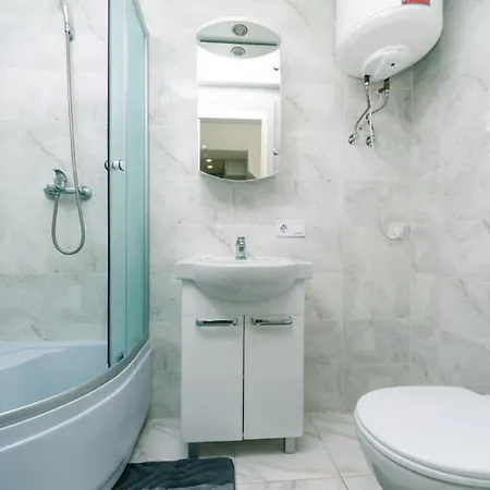 Studiia Na Beresteiskoi Apartment Kyiv